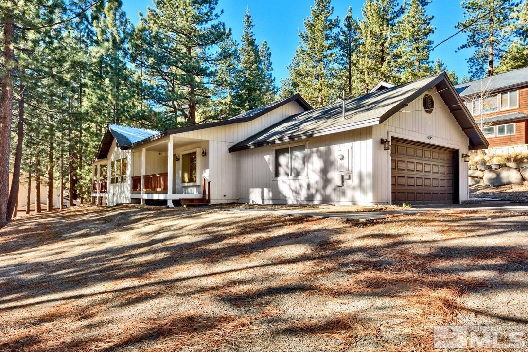 214 Highlands Property Photo