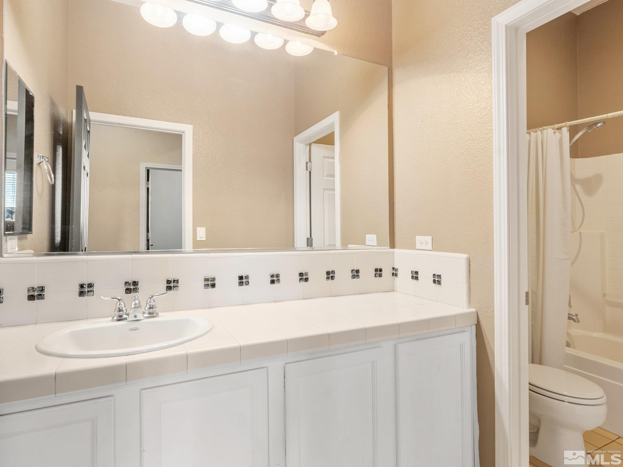 1194 Jasmine Lane Property Photo 26