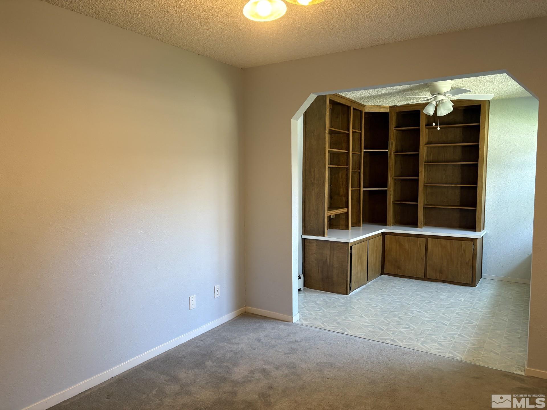 3 Comstock Circle Property Photo 14