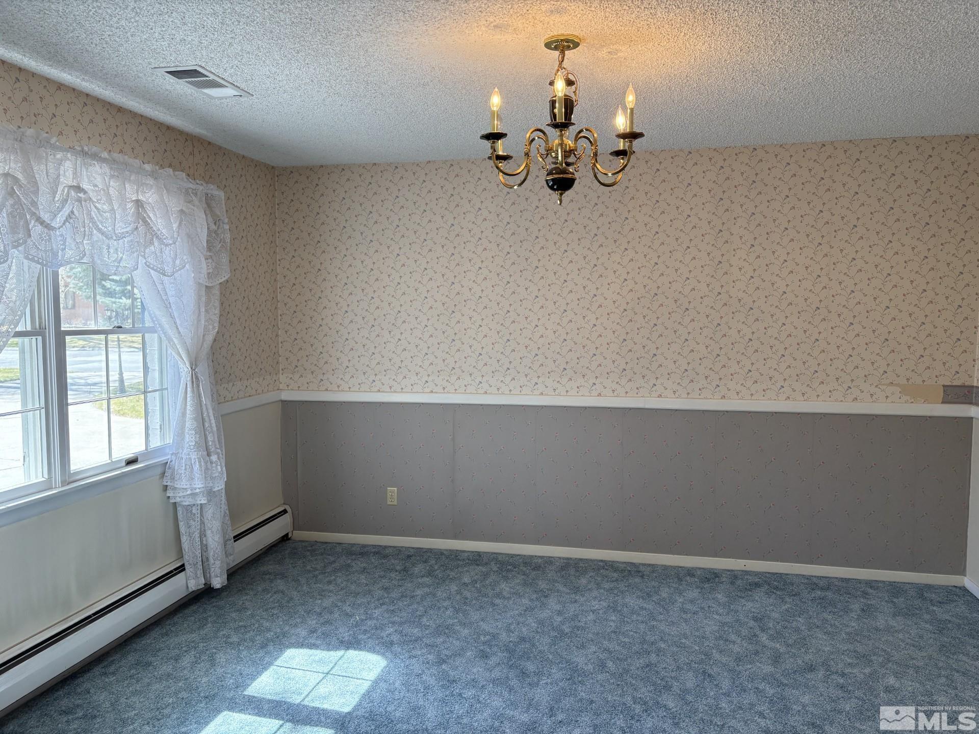 3 Comstock Circle Property Photo 15