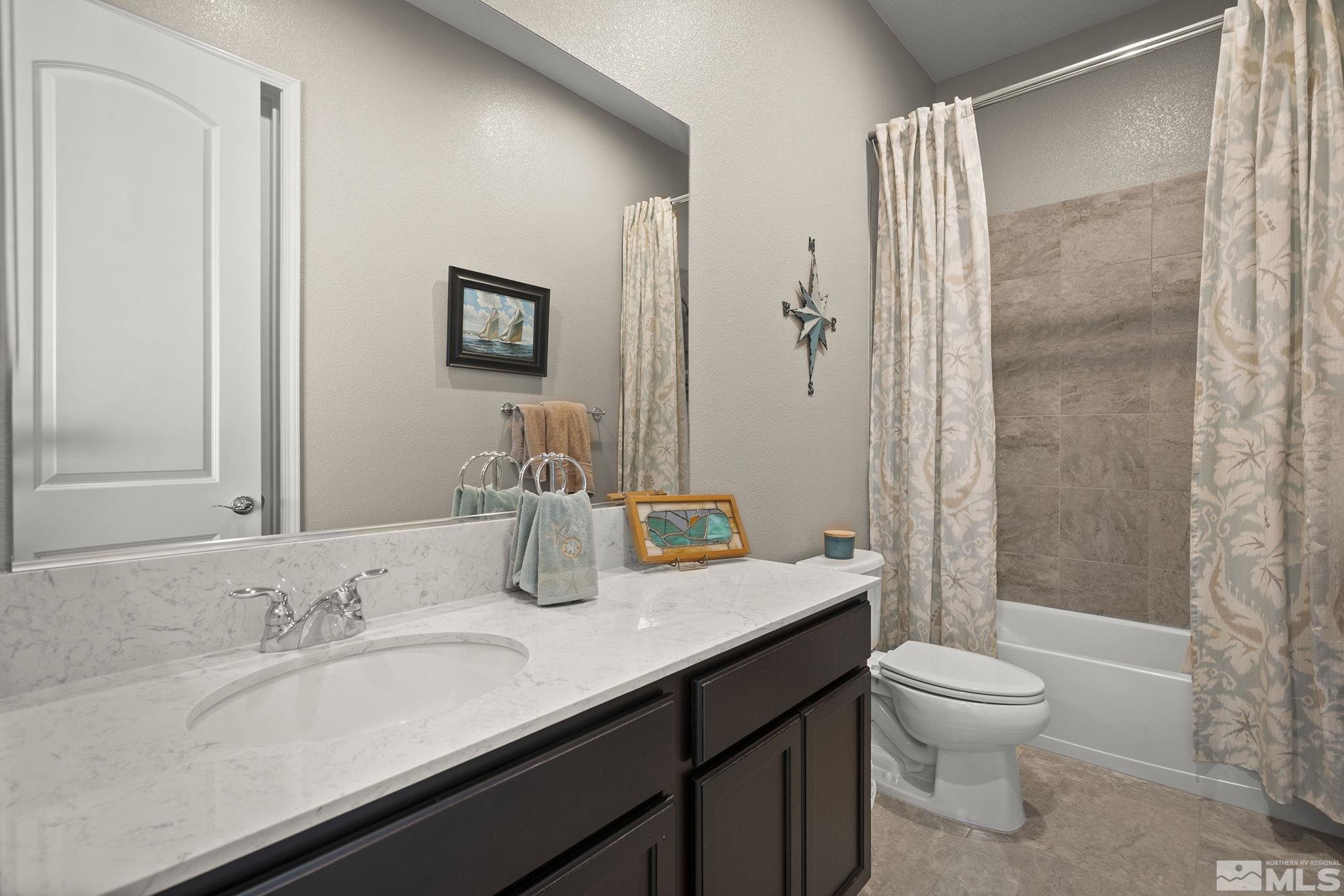 2975 Show Jumper Lane Property Photo 20