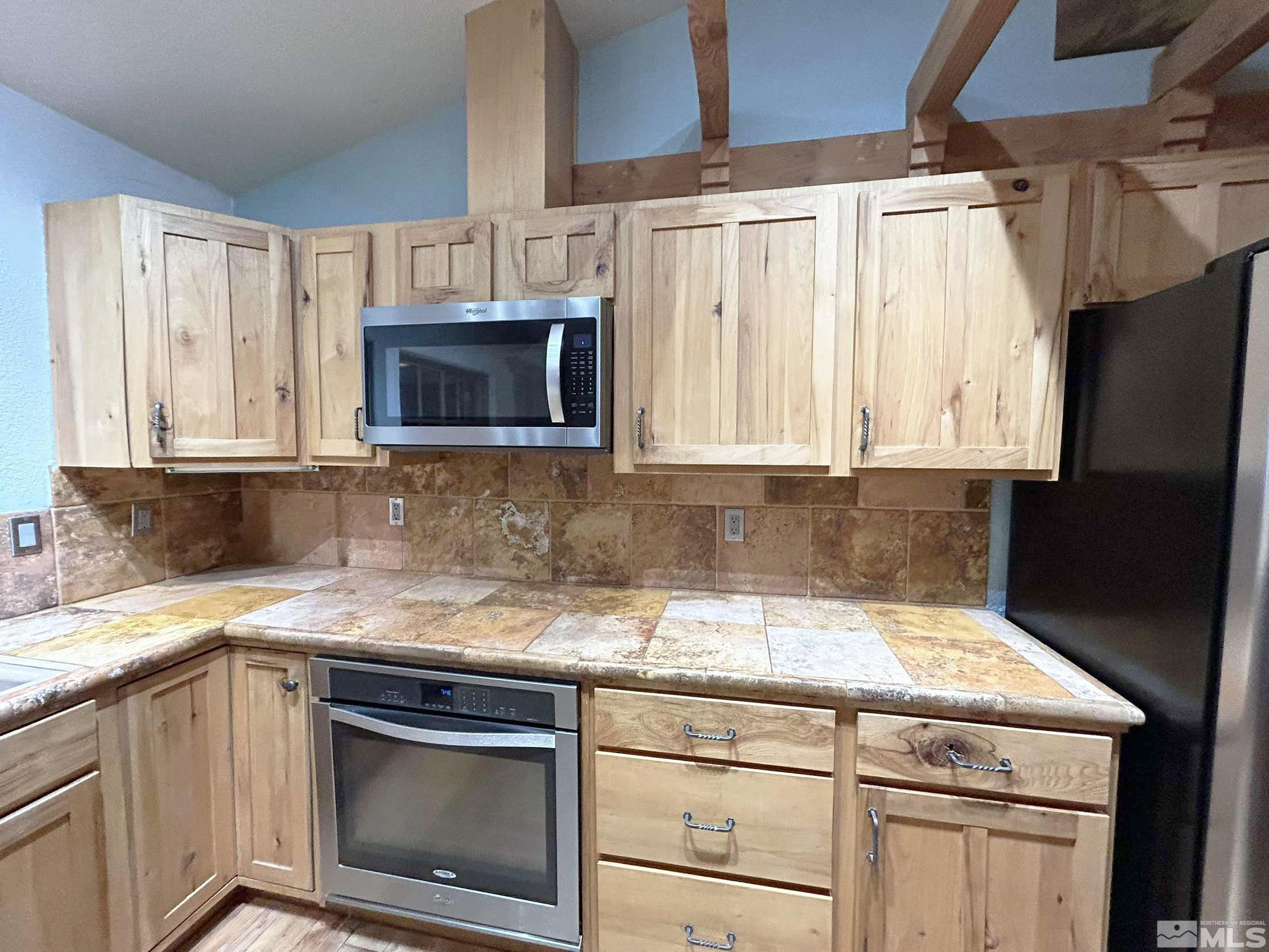 21410 Sazarac Road Property Photo 8