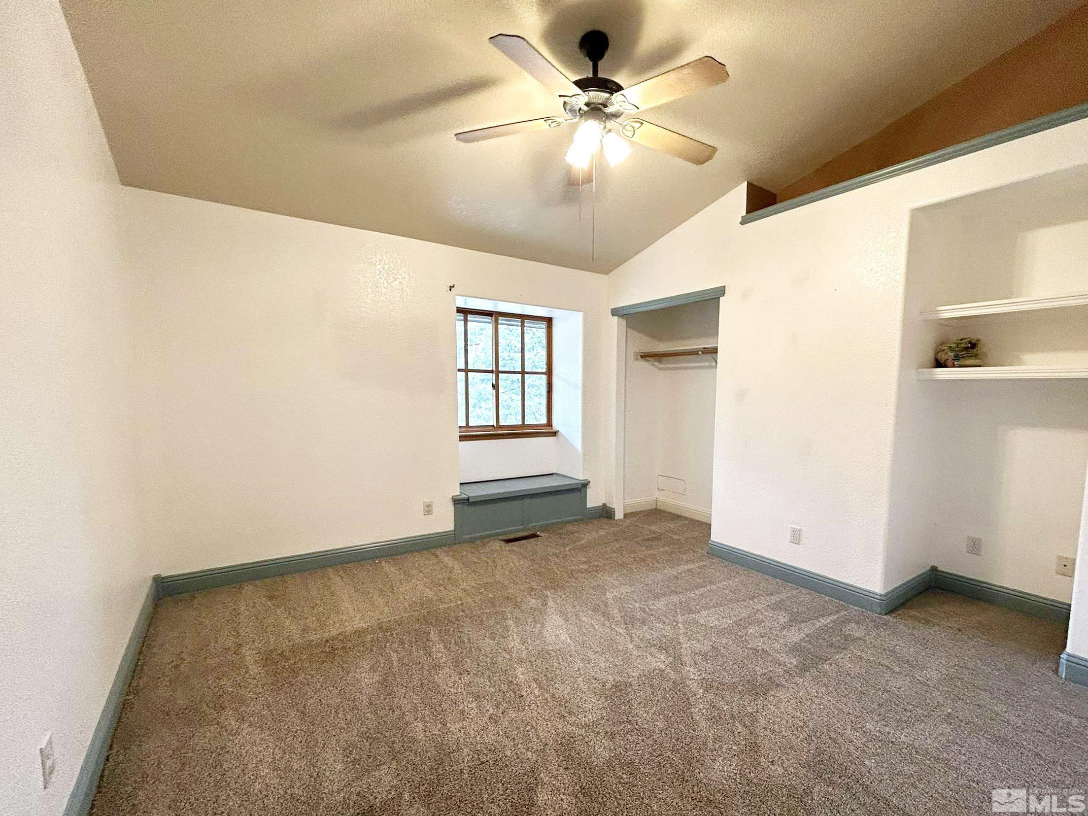 21410 Sazarac Road Property Photo 13