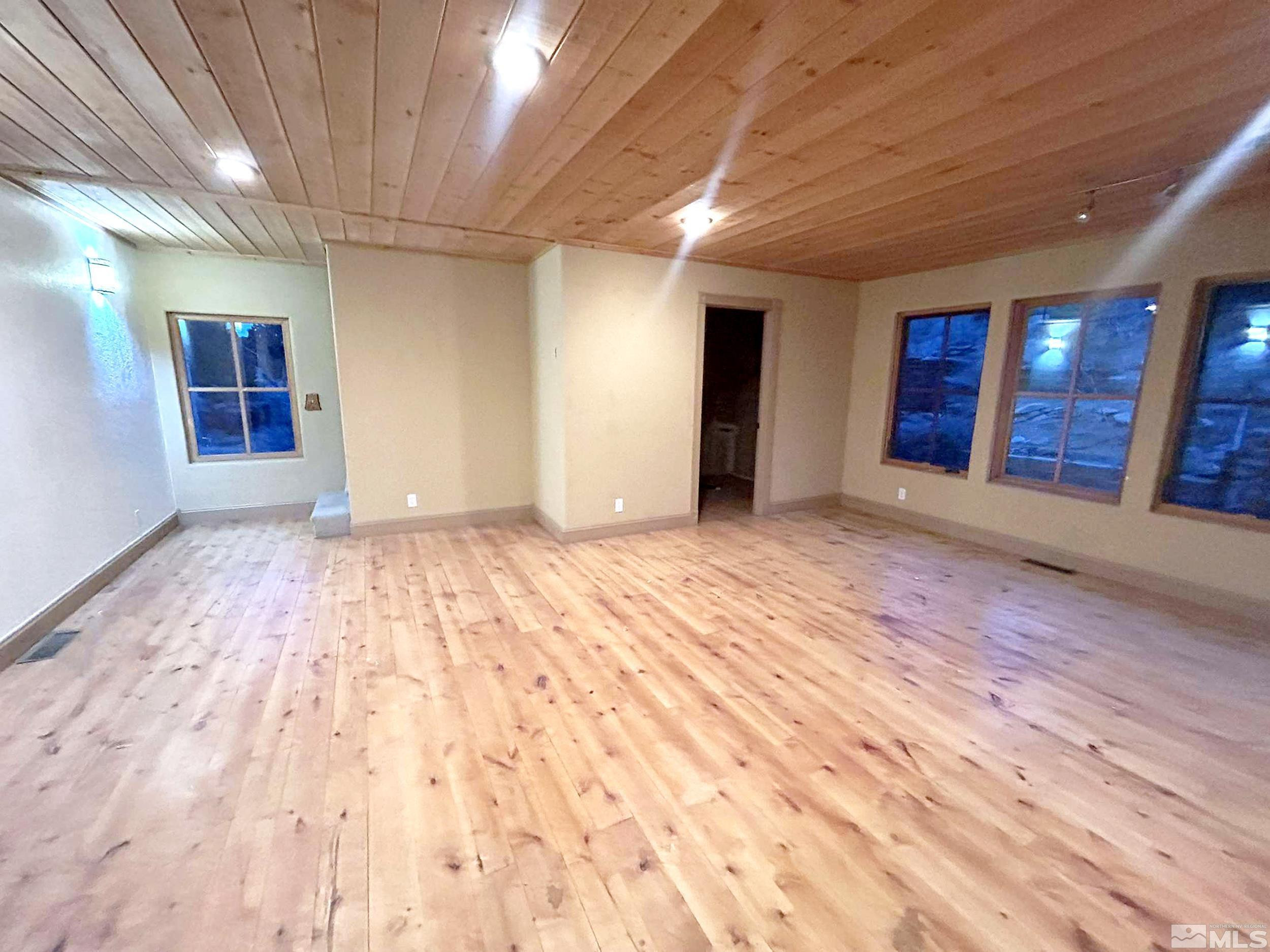 21410 Sazarac Road Property Photo 20