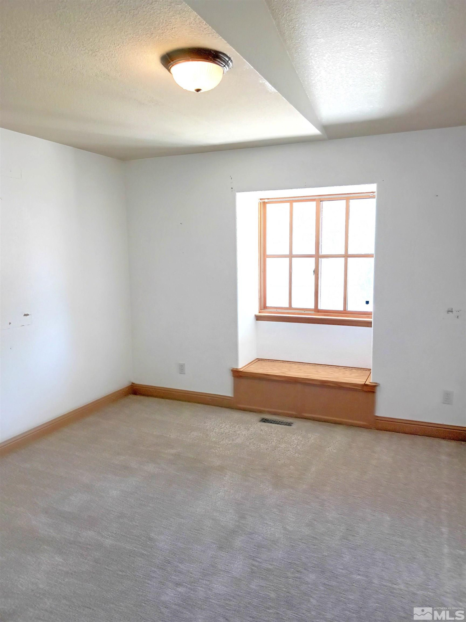 21410 Sazarac Road Property Photo 33