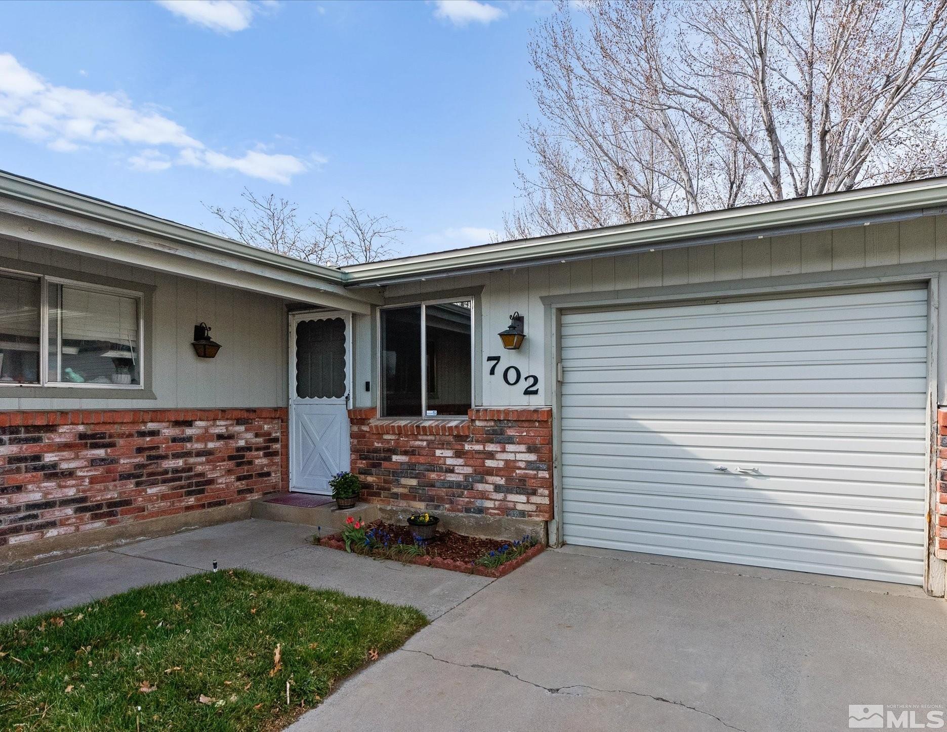 702 Sean Drive Property Photo