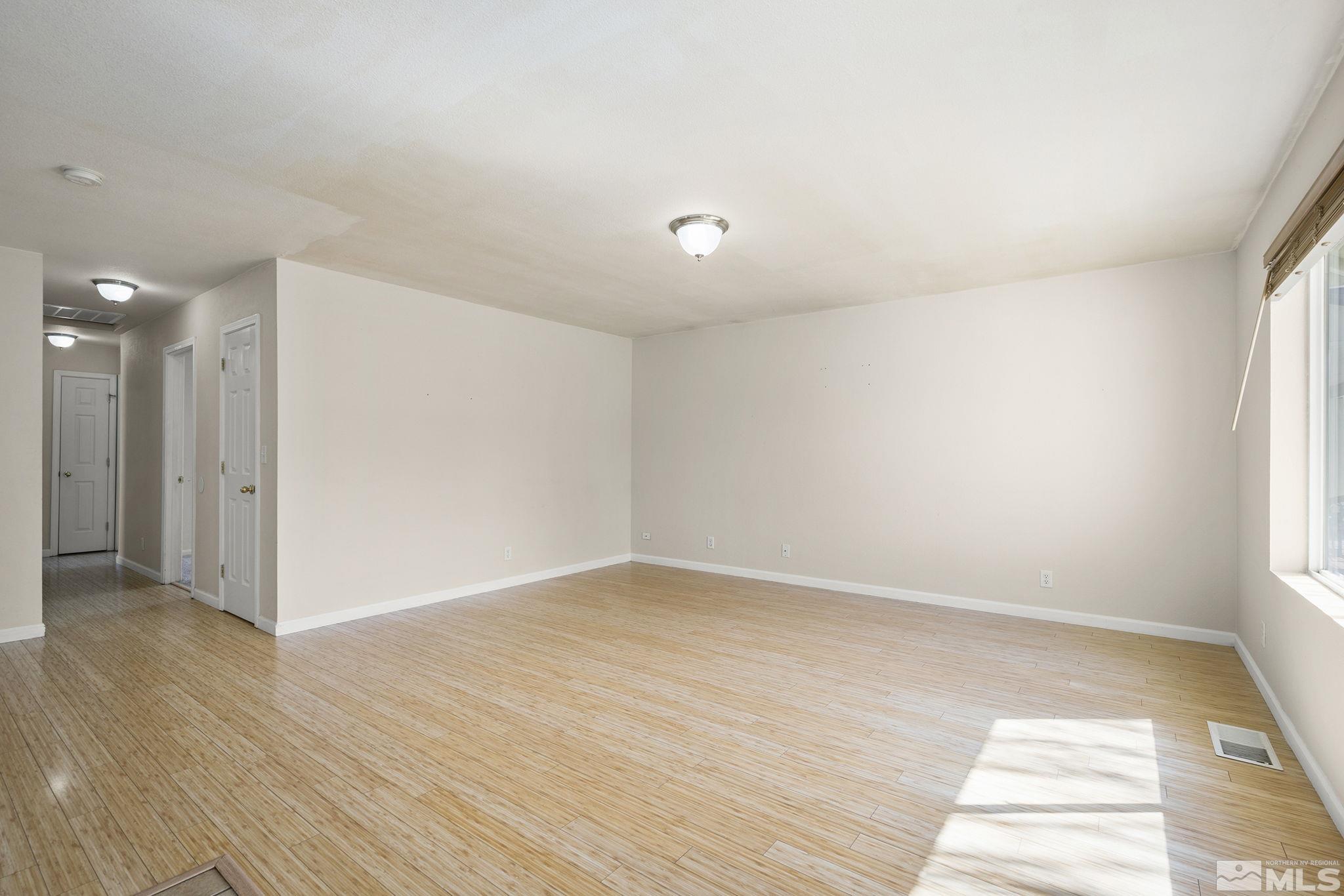 1342 Cahi Cir Property Photo 10