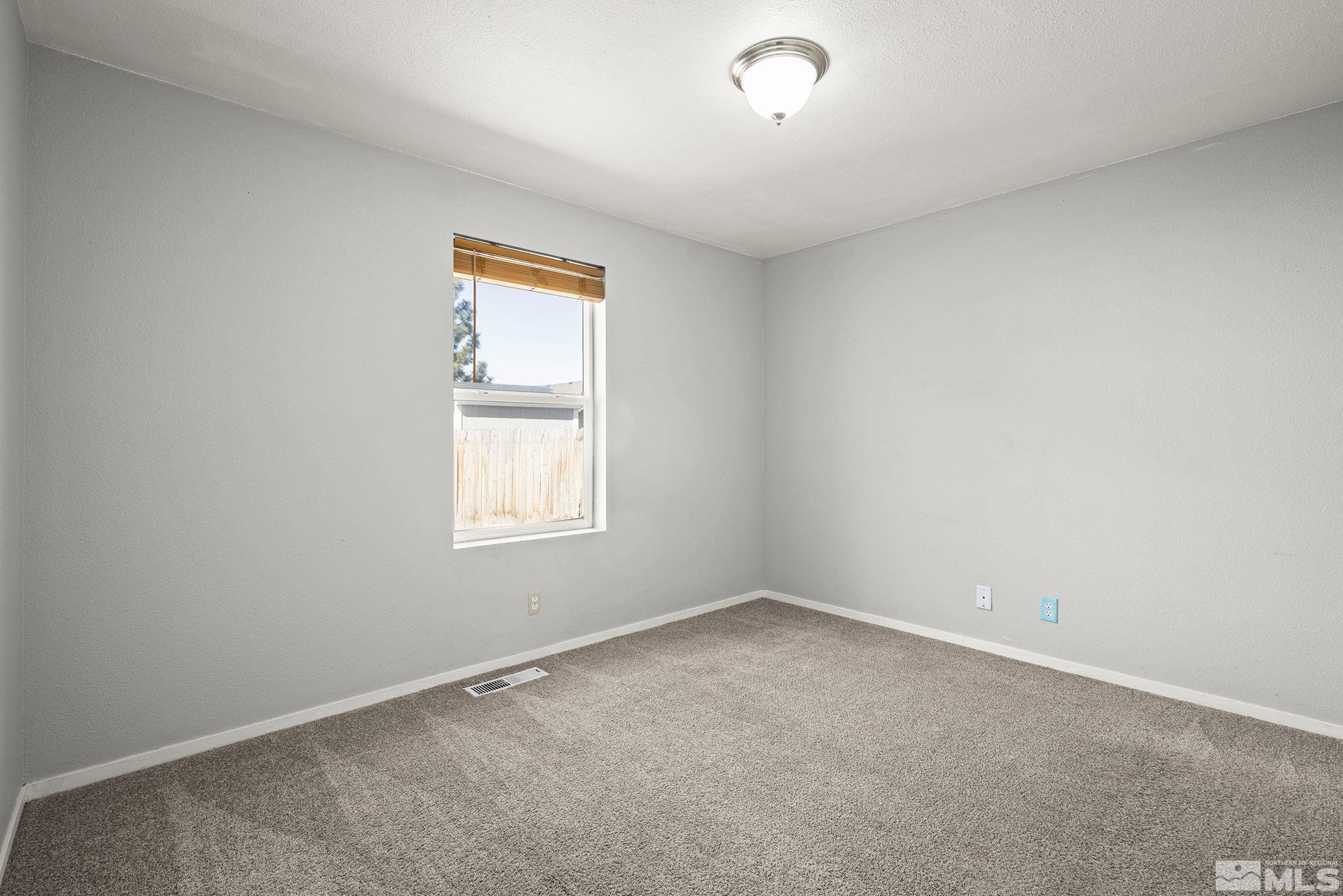 1342 Cahi Cir Property Photo 17