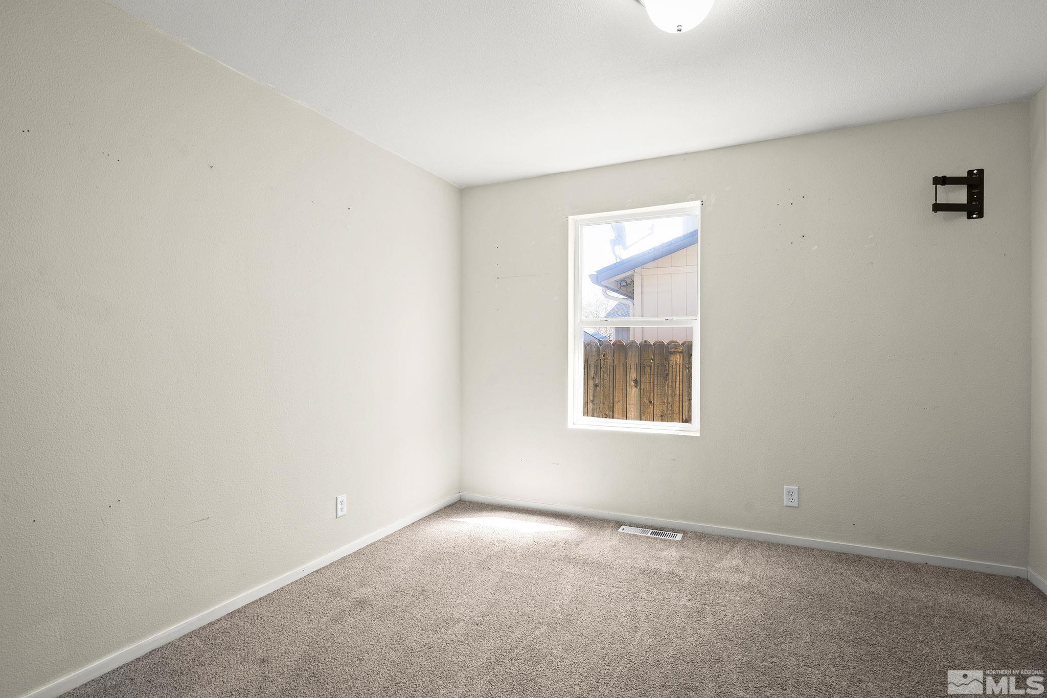 1342 Cahi Cir Property Photo 20