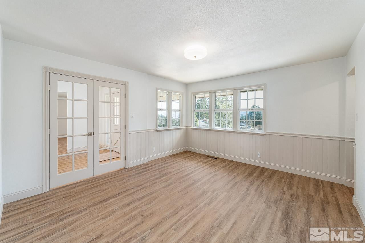 2495 Skyline Boulevard Property Photo 8