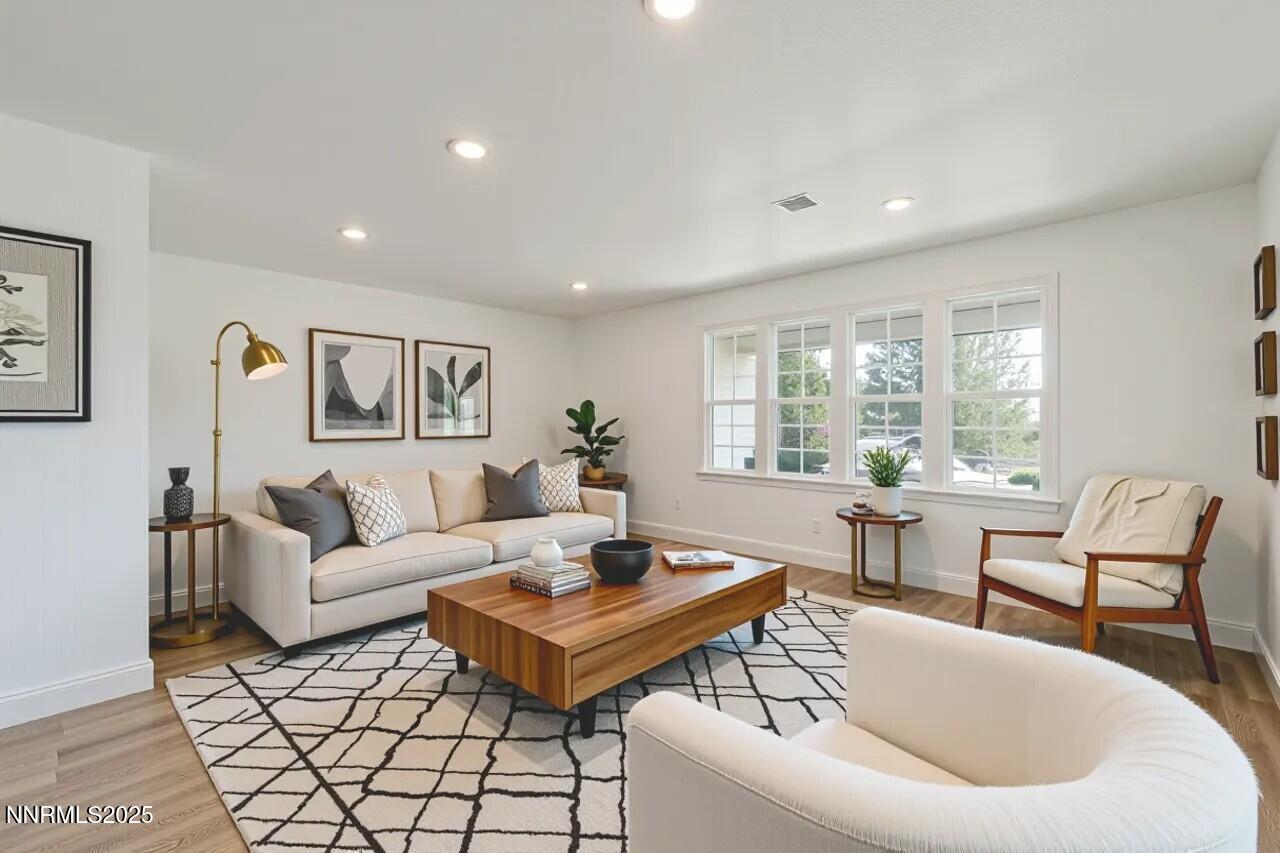 2495 Skyline Boulevard Property Photo 9