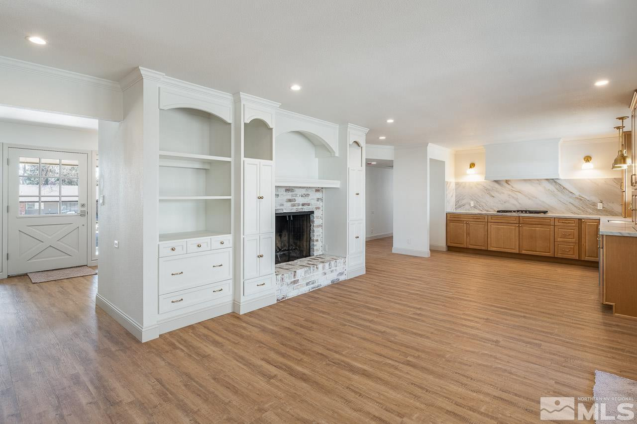 2495 Skyline Boulevard Property Photo 13