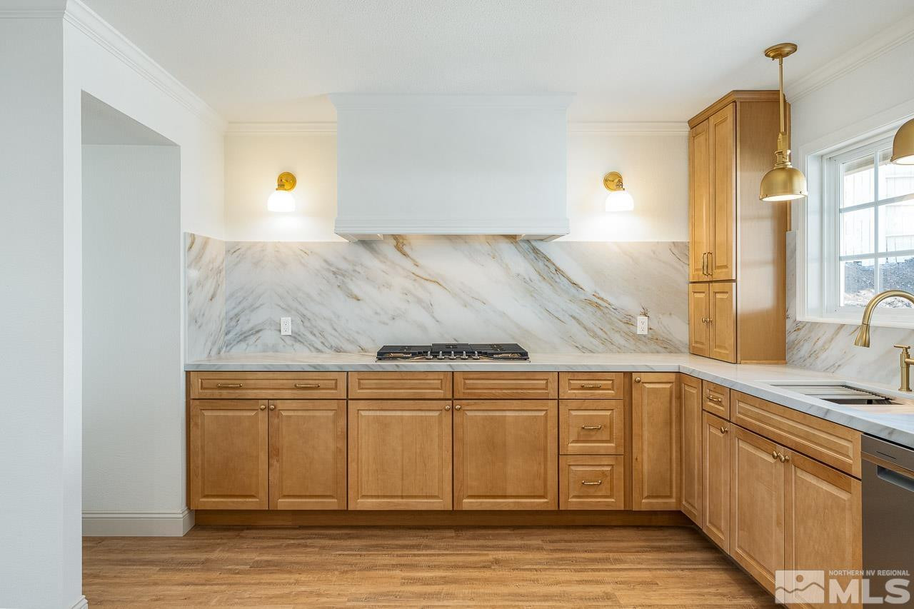 2495 Skyline Boulevard Property Photo 18