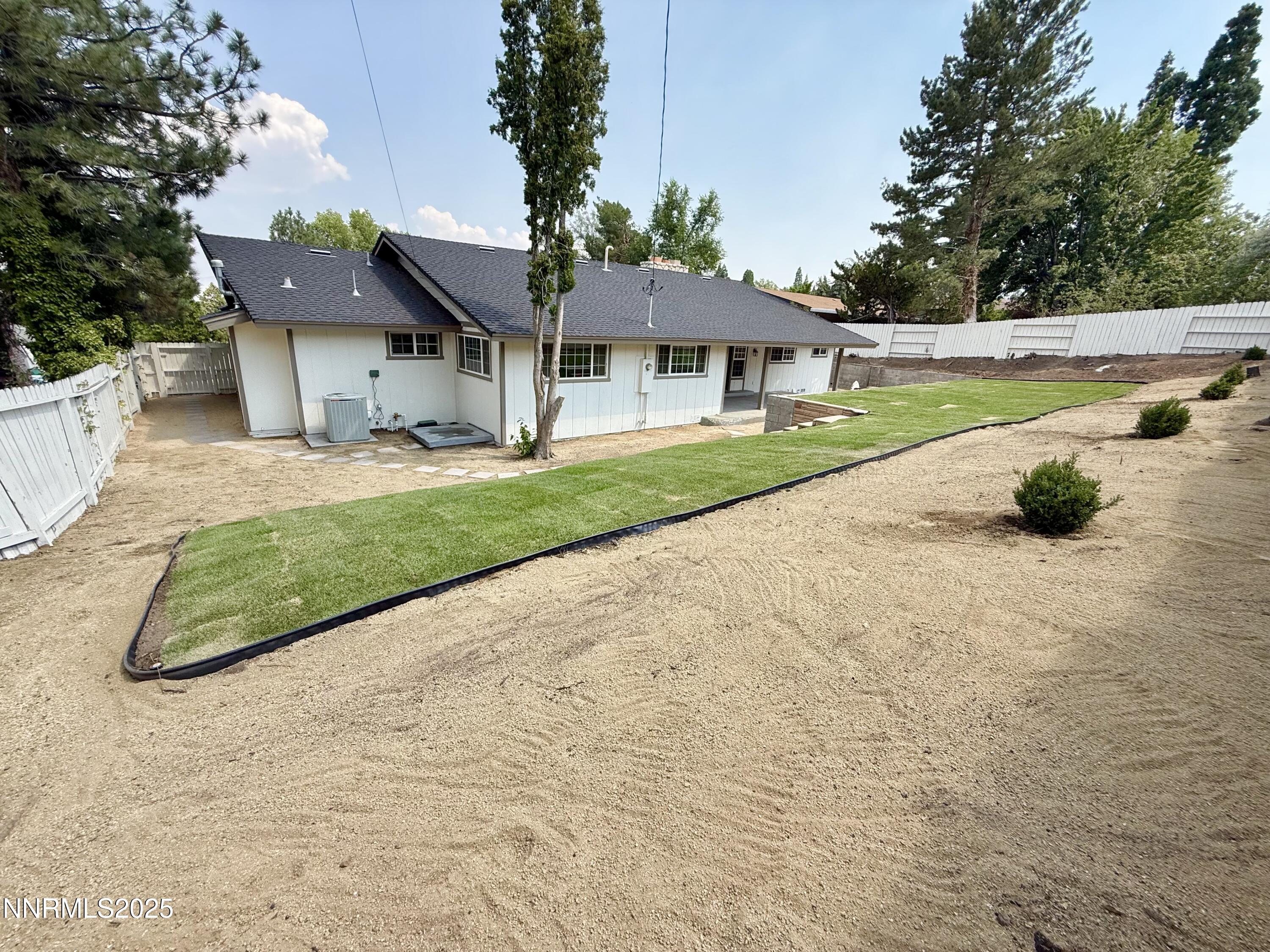 2495 Skyline Boulevard Property Photo 38