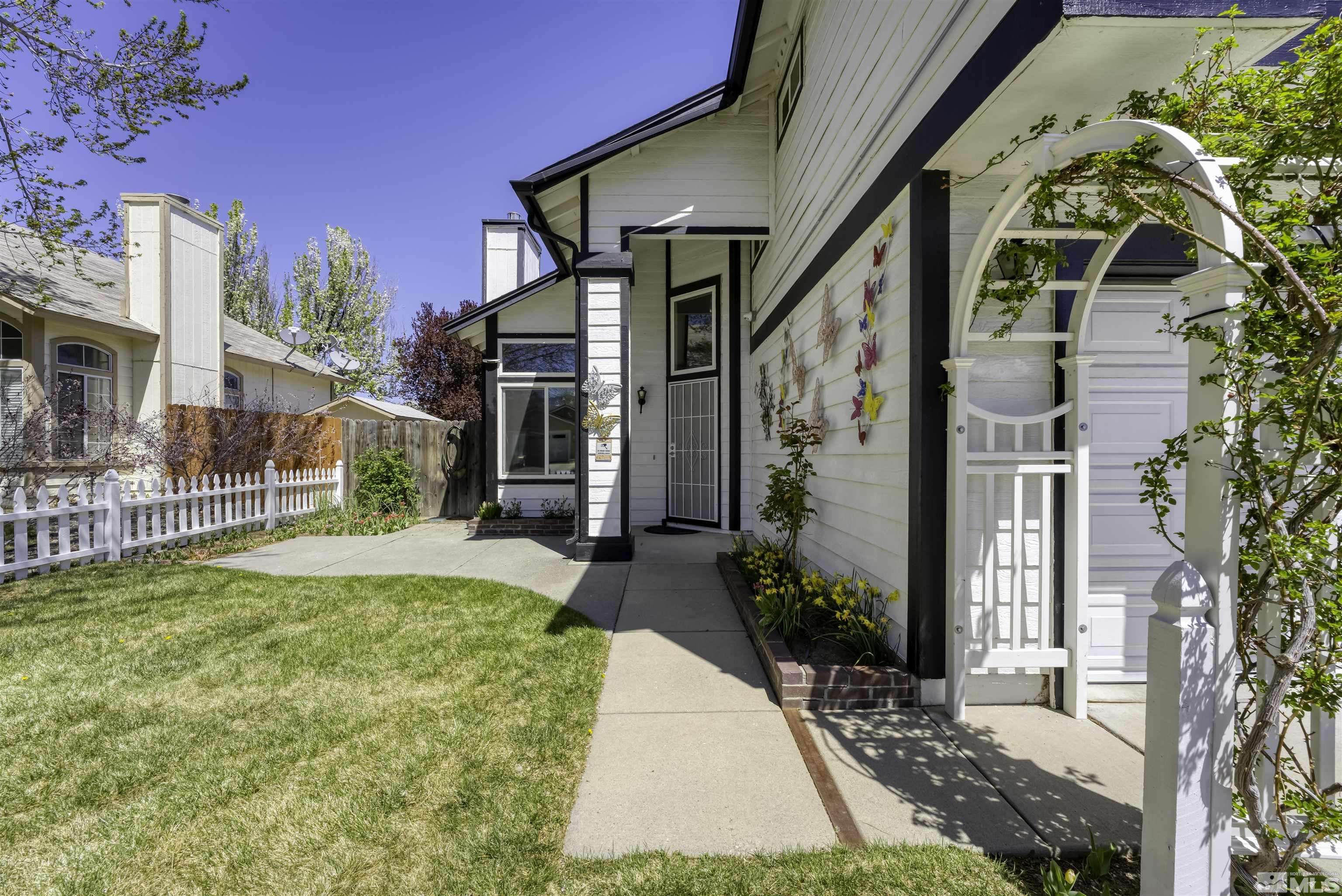 6357 Moon Ridge Ter Property Photo 1