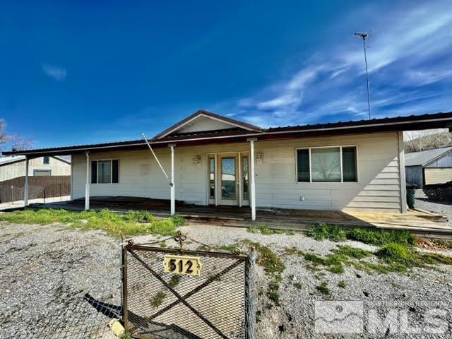 512 E Ave Property Photo