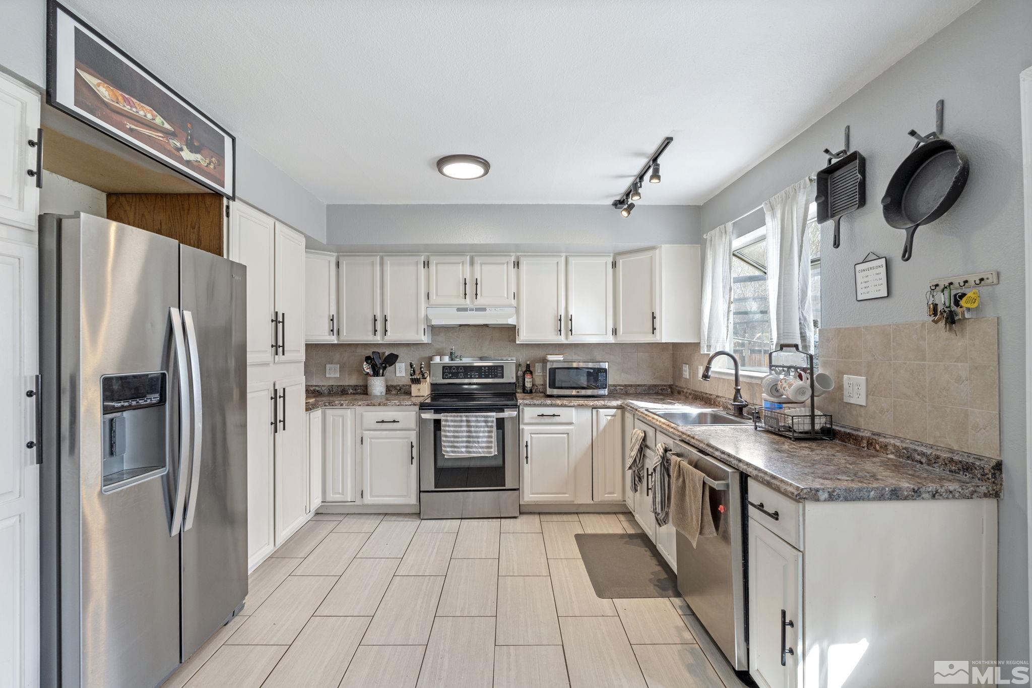 11 E P St Property Photo 12