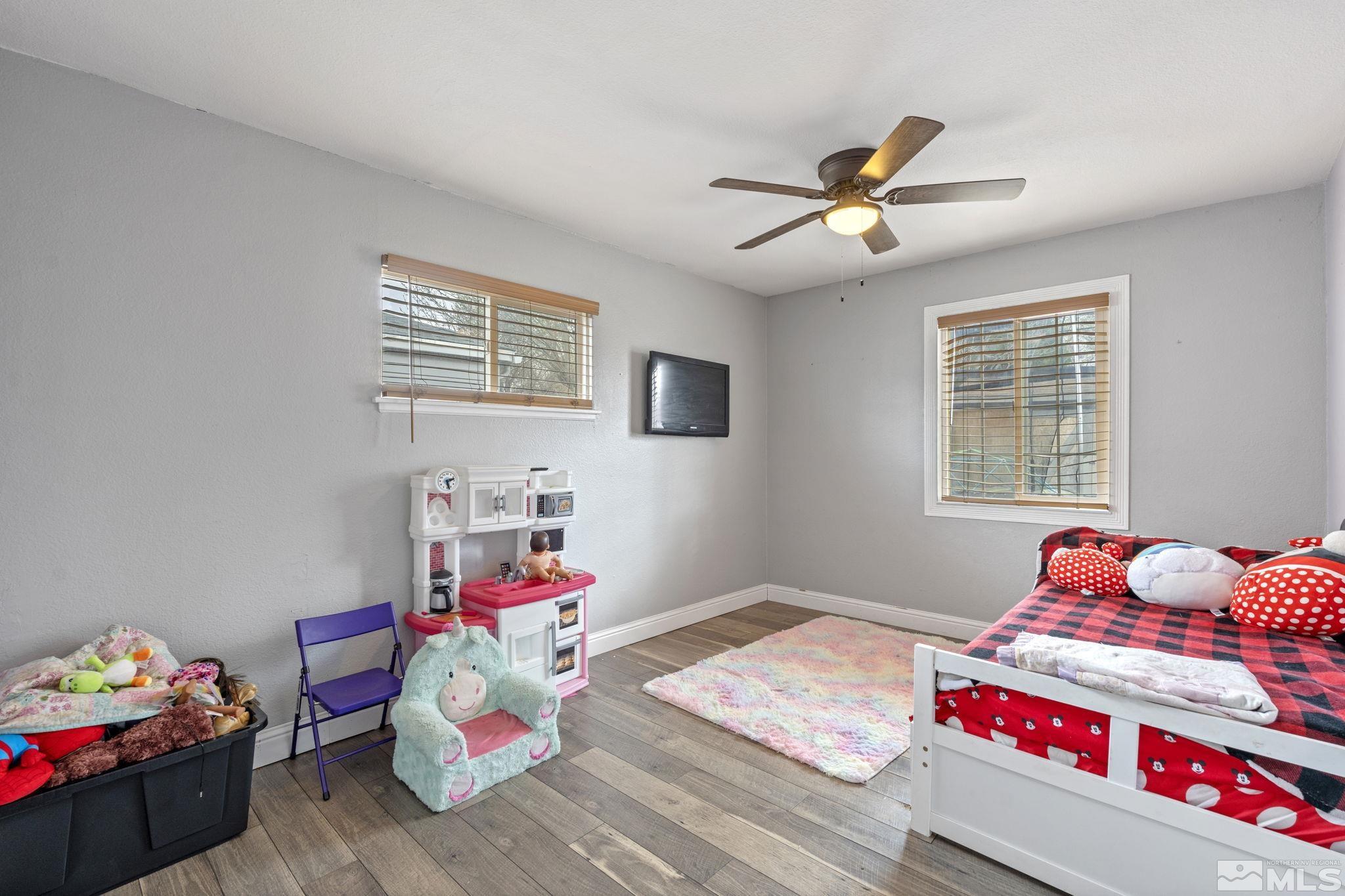 11 E P St Property Photo 20