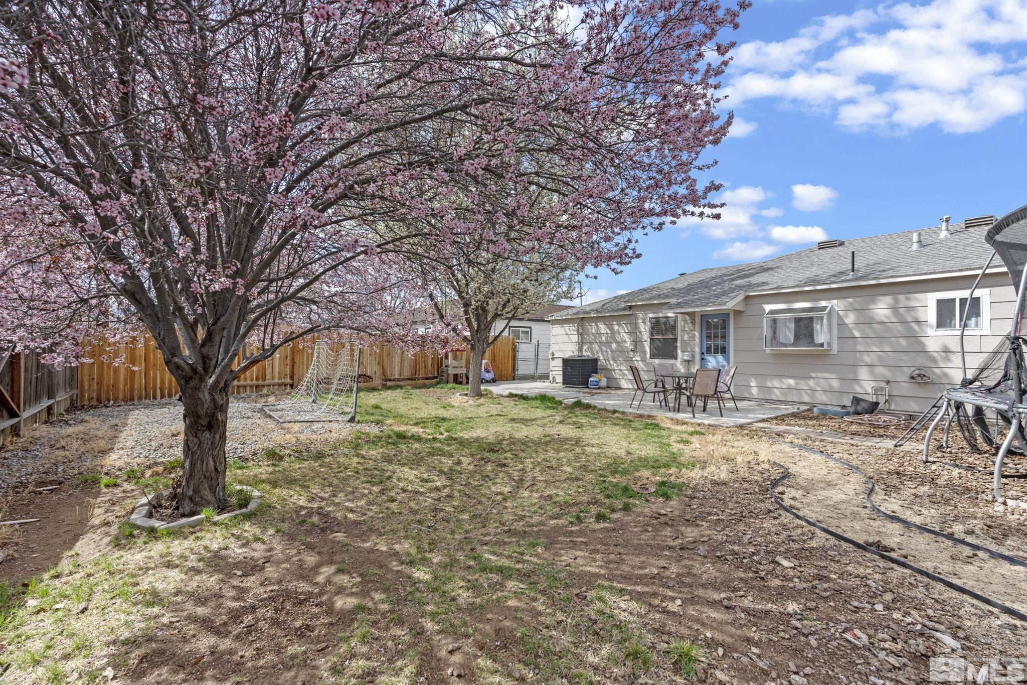11 E P St Property Photo 22