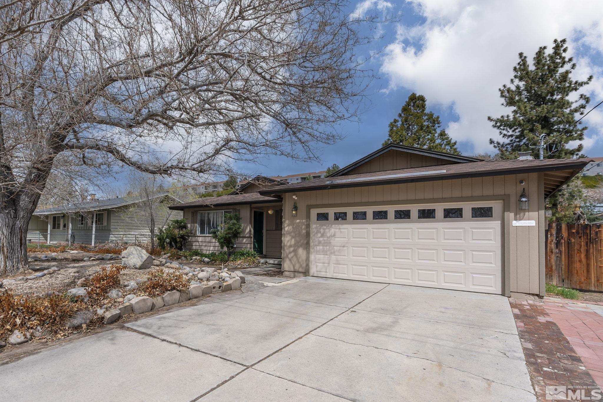 2455 Cannan St Property Photo 1