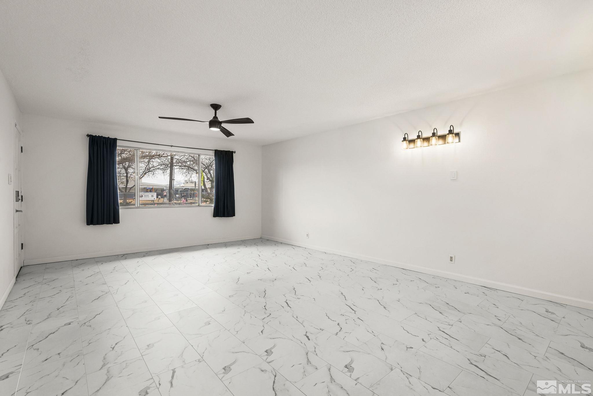 2455 Cannan St Property Photo 11
