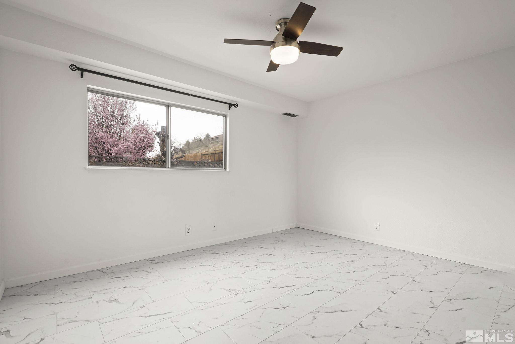 2455 Cannan St Property Photo 19