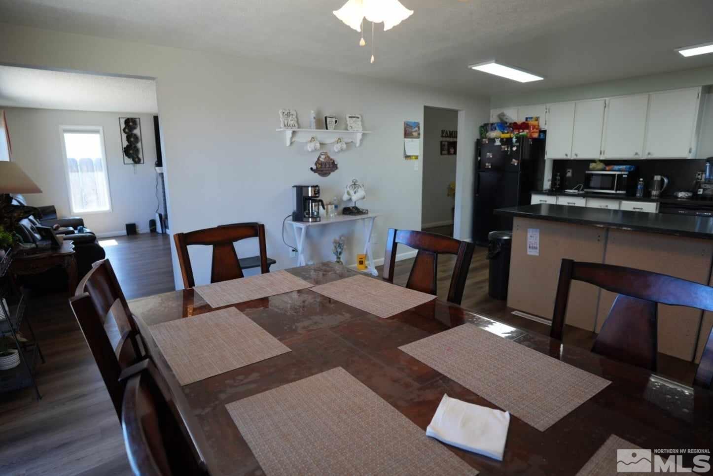 2733 Baker Dr Property Photo 6