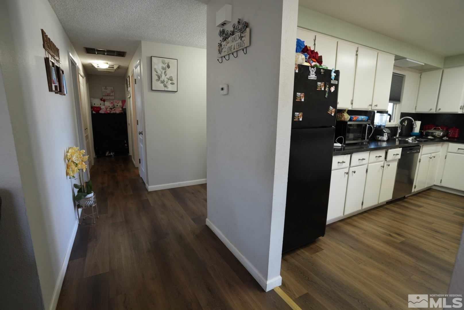 2733 Baker Dr Property Photo 9