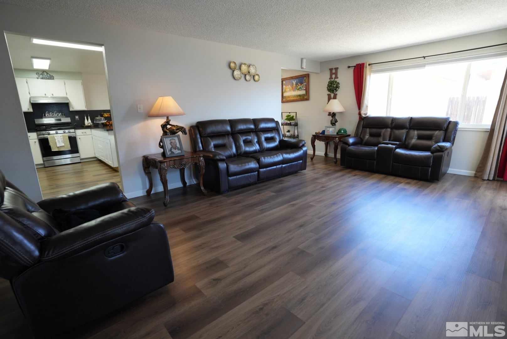 2733 Baker Dr Property Photo 11