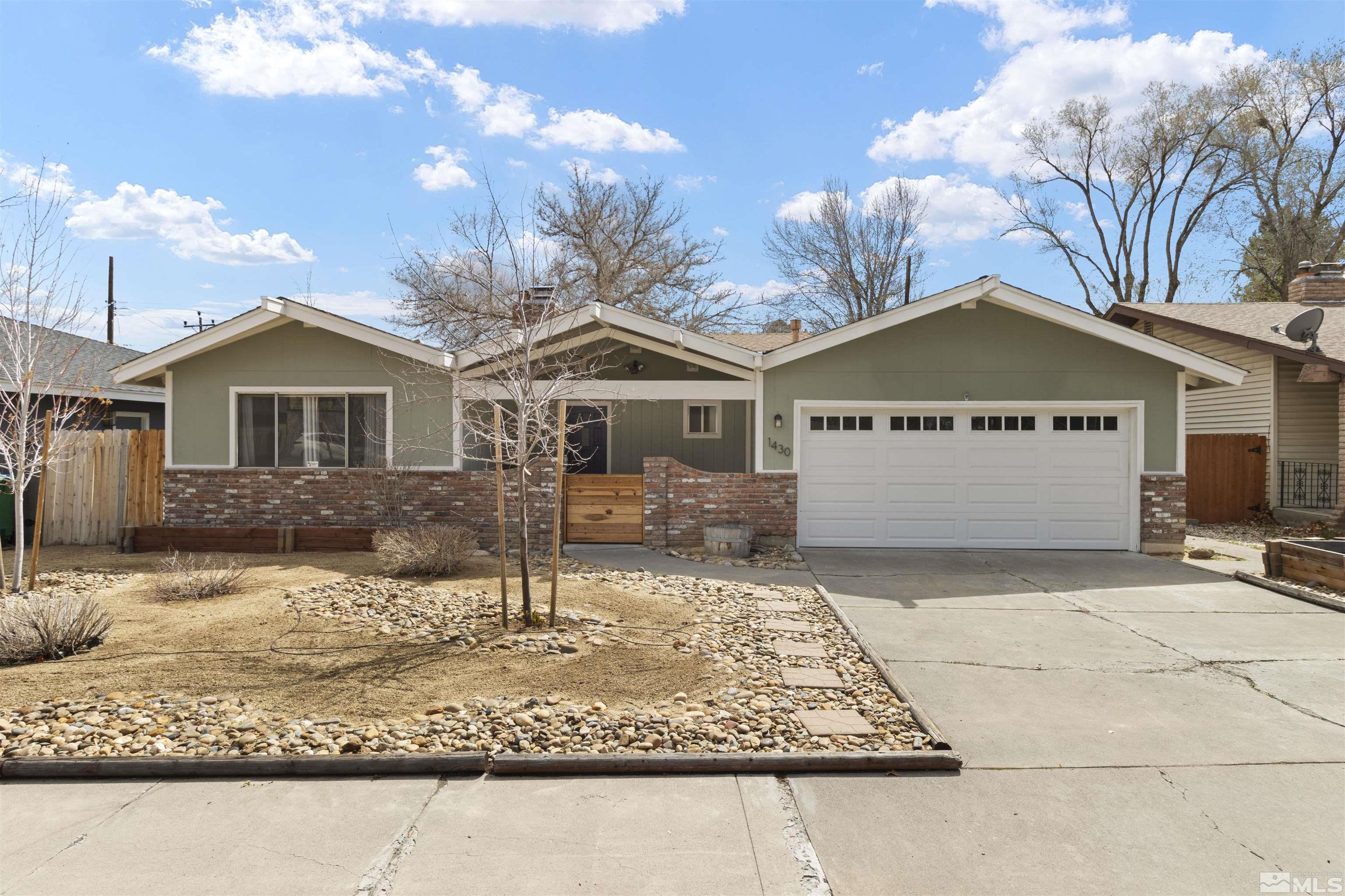 1430 Foster Drive Property Photo