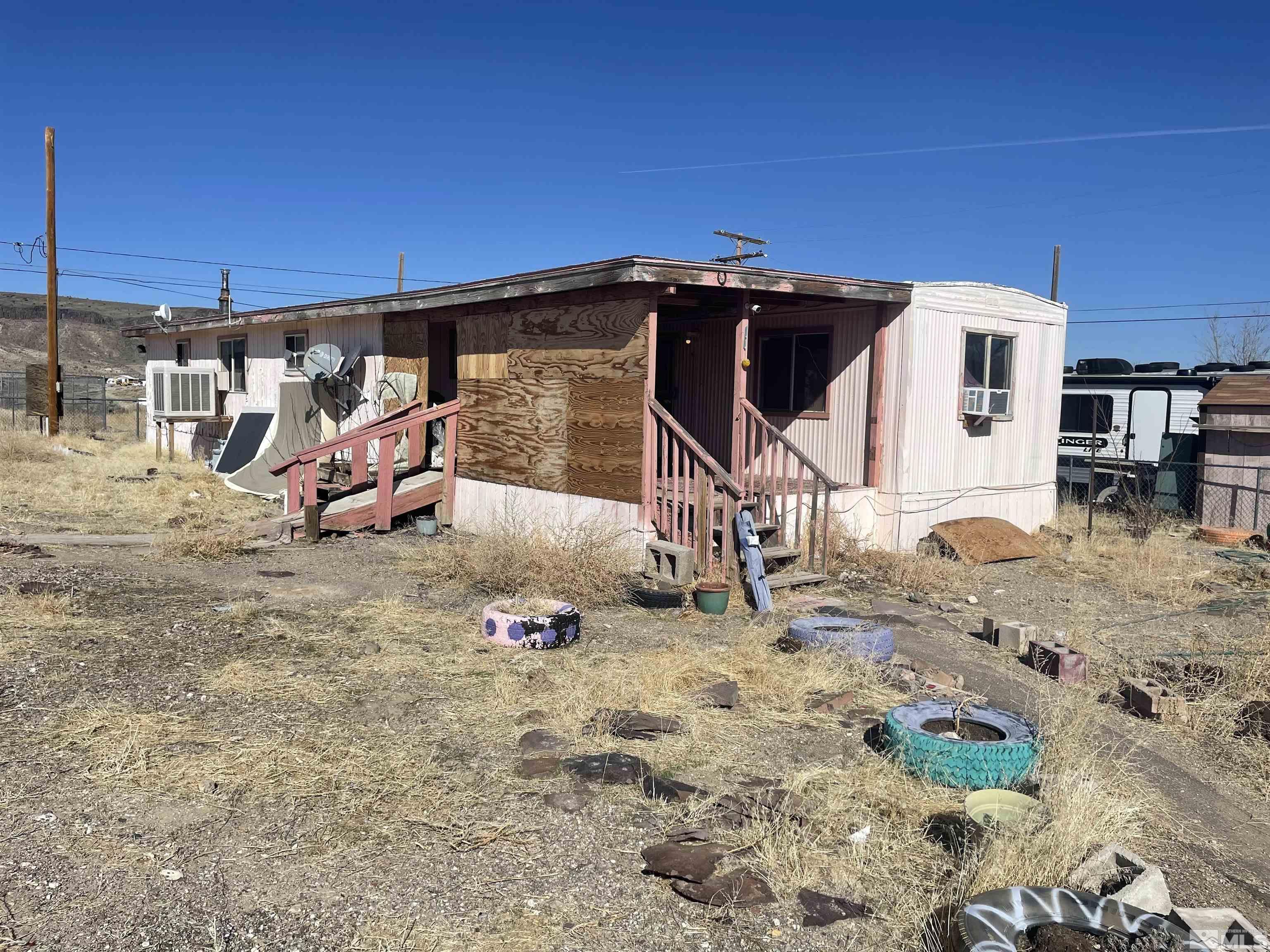 709 N Main St Property Photo