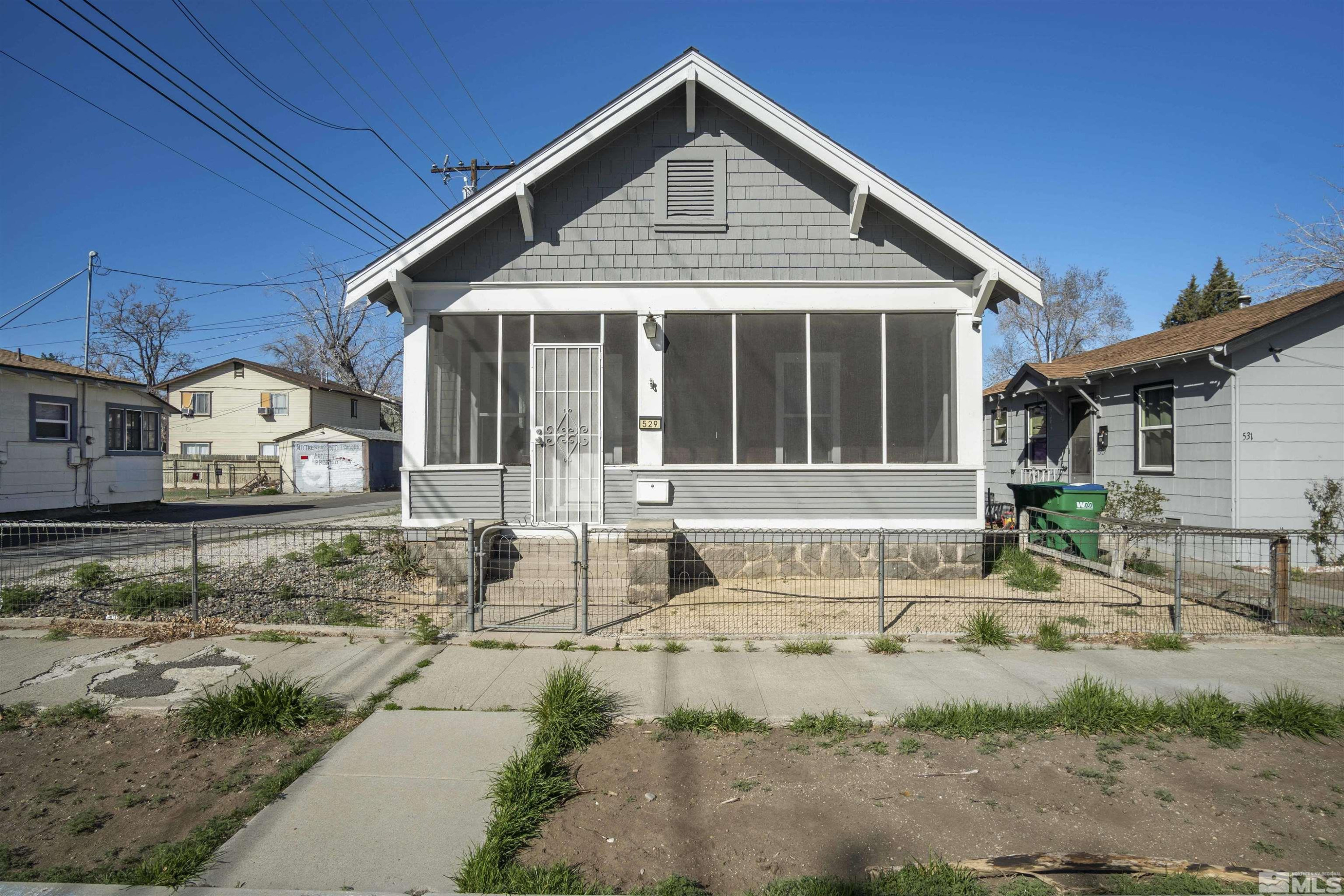529 11th Street Property Photo 1