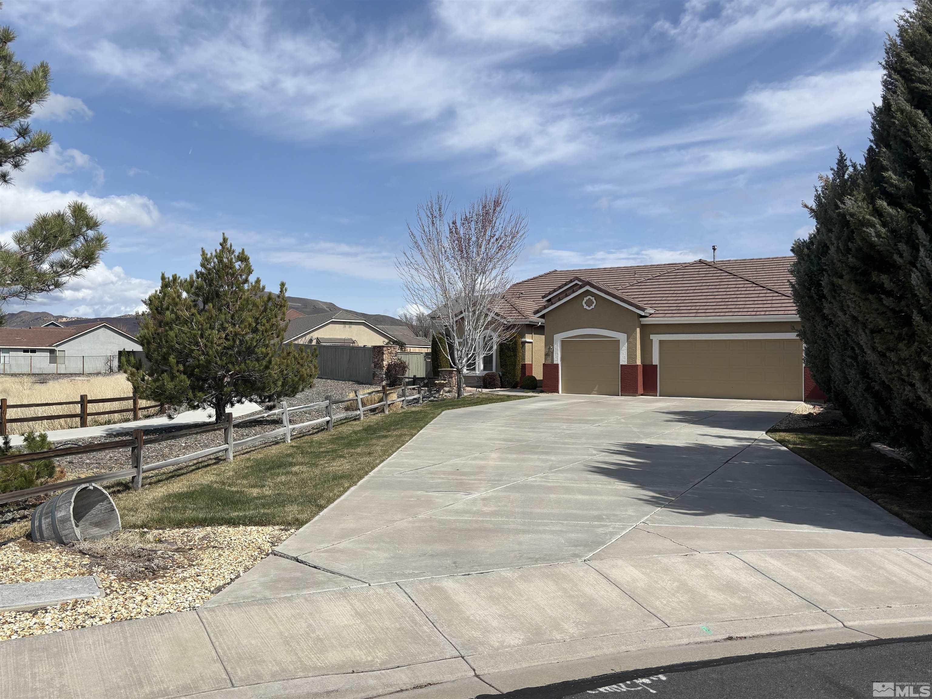 10316 Sterling View Ct. Property Photo 2