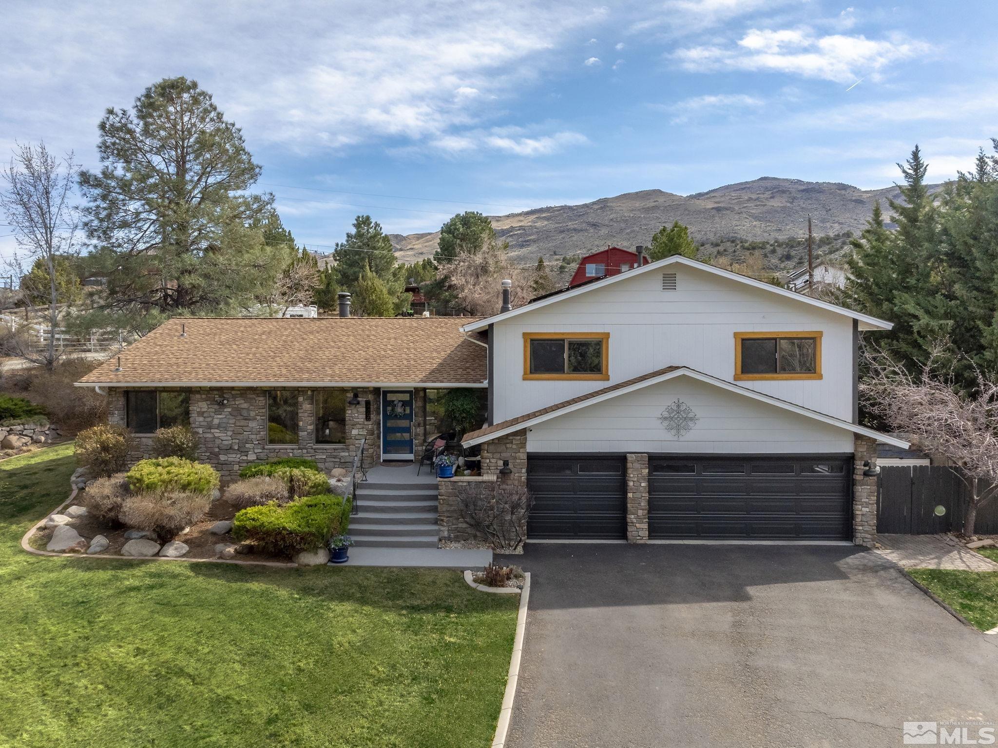 4400 Bridle Way Property Photo 31