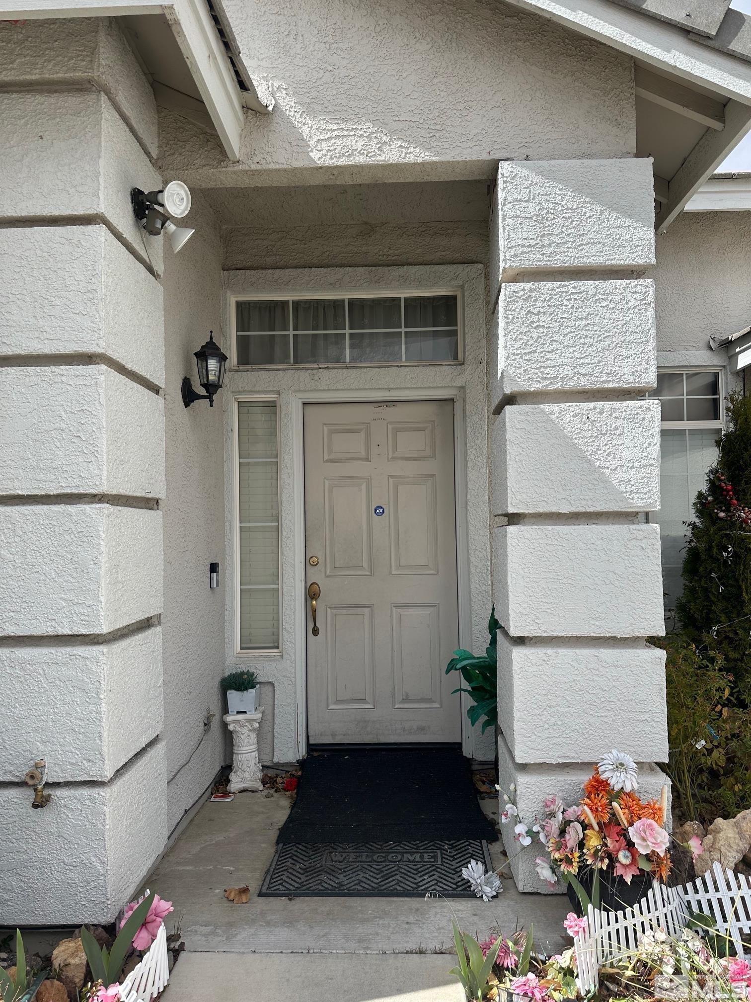925 Morrill Hall Ct Property Photo 2