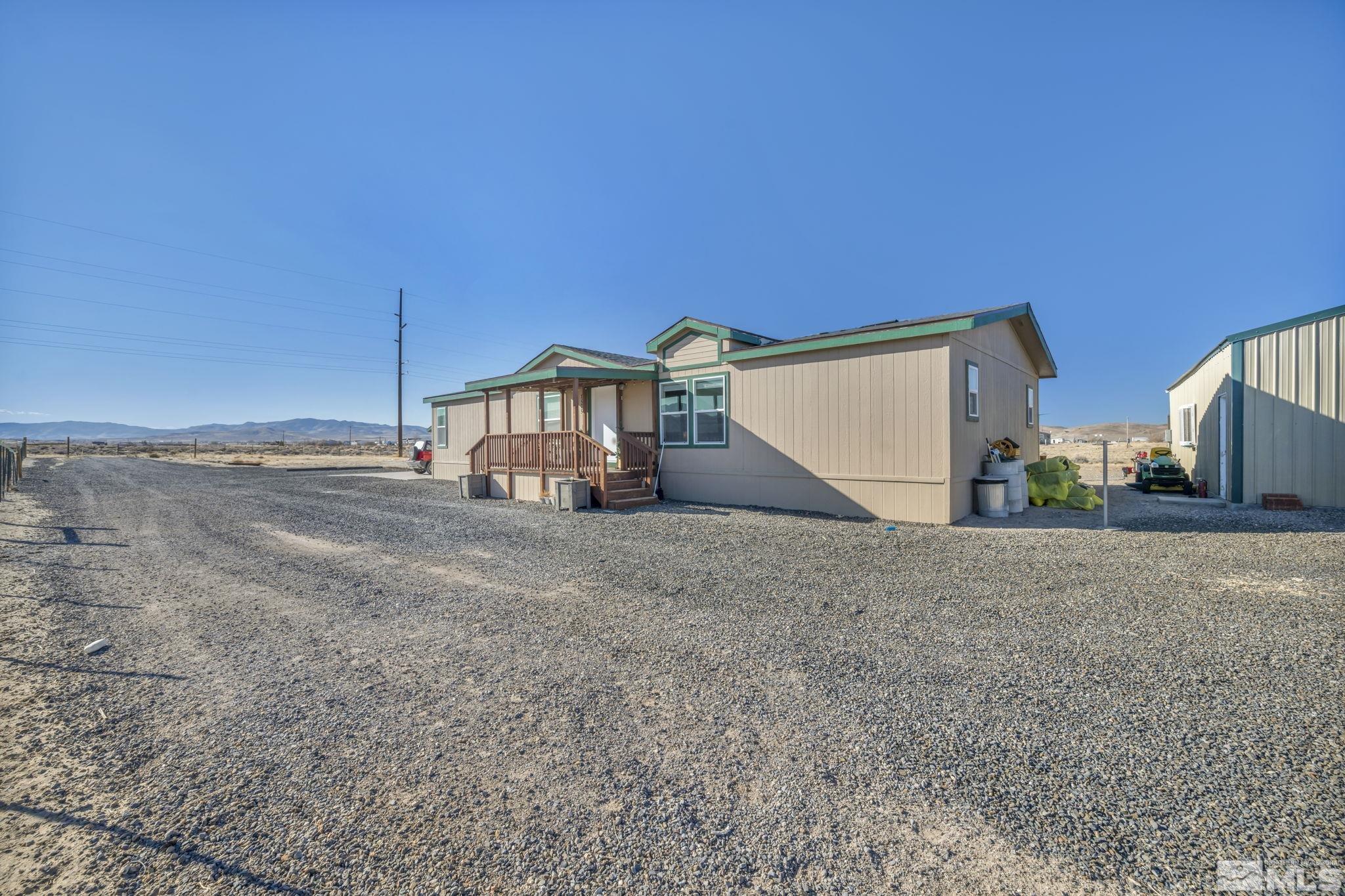 1575 Quince Avenue Property Photo 2