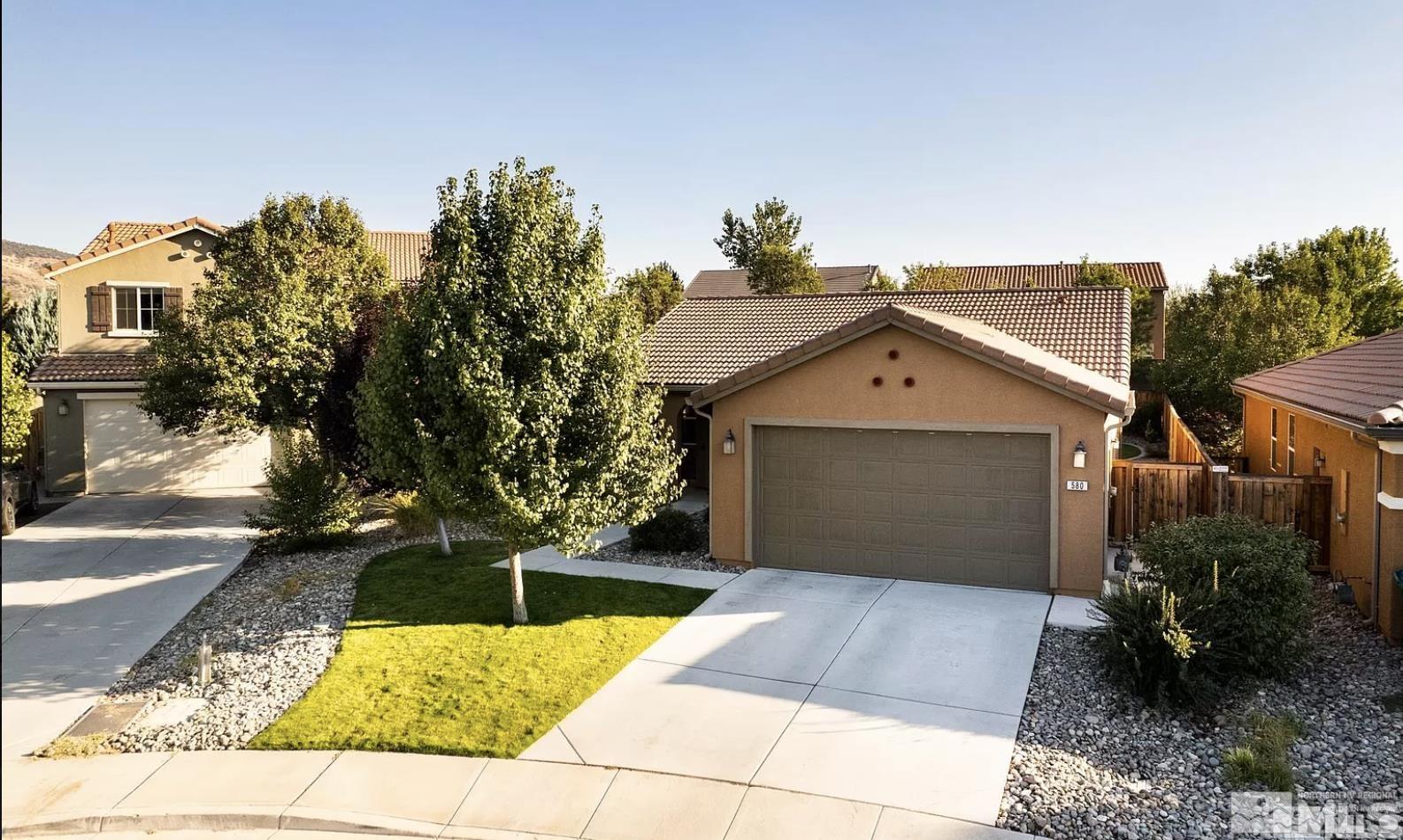 580 Verelli Ct Property Photo