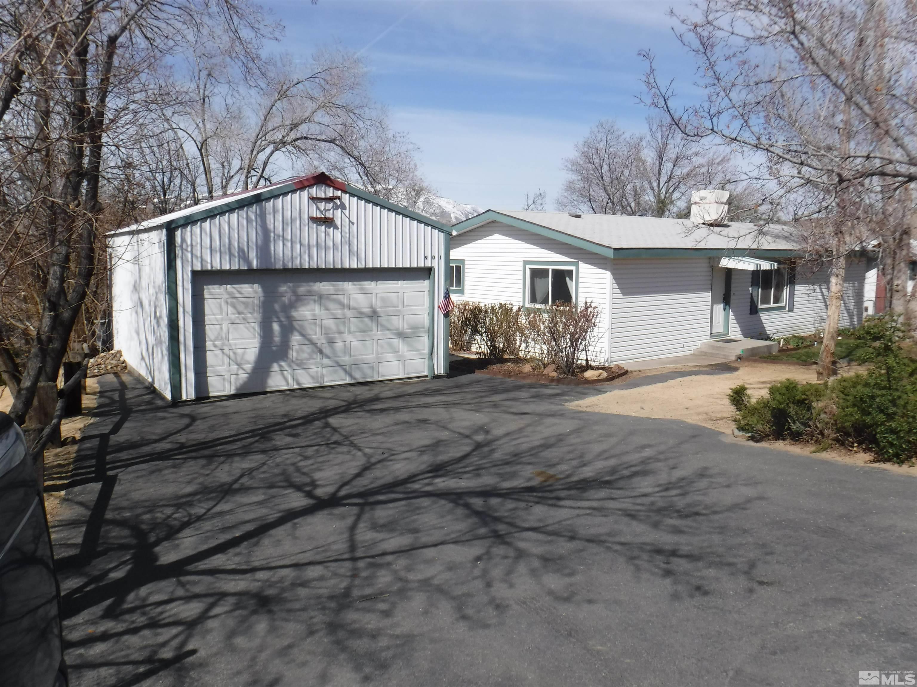 901 Antelope Rd Property Photo 1