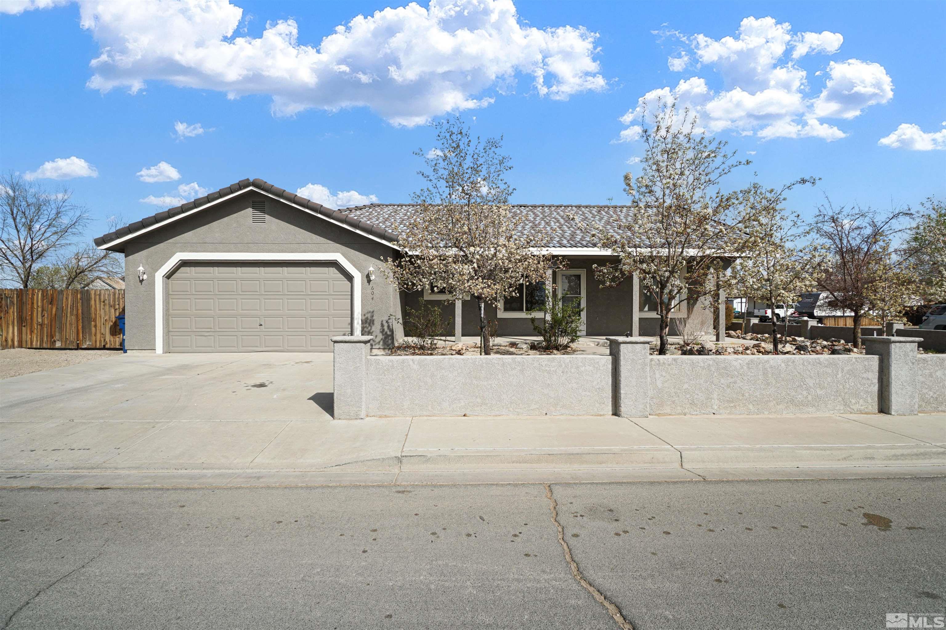 604 Venturacci Ln Property Photo