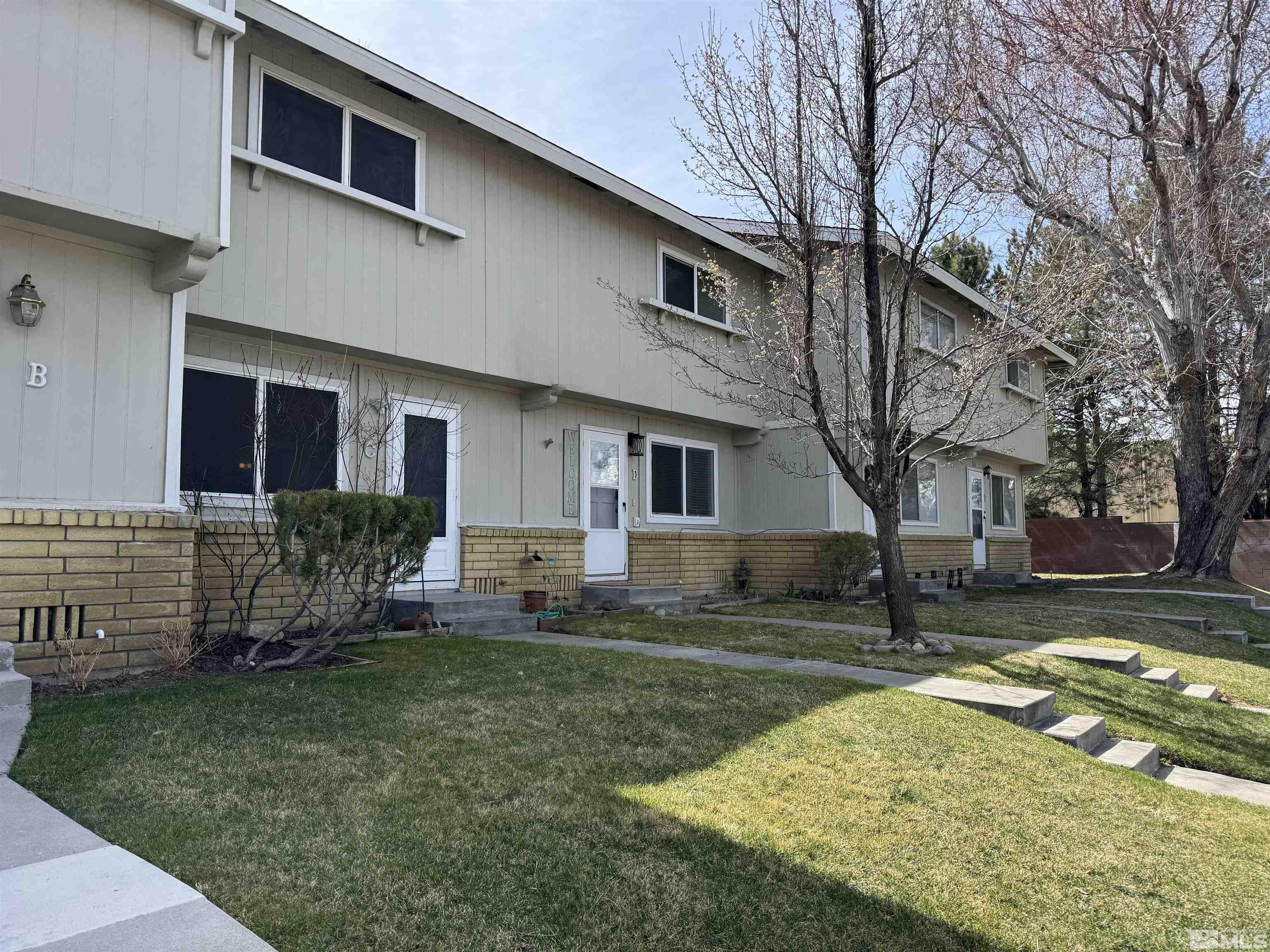 1363 Waterloo Lane Property Photo