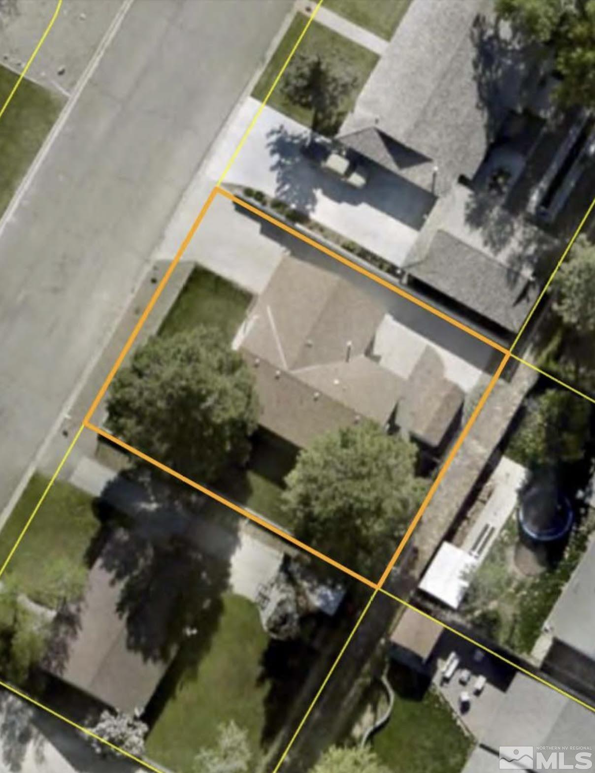 1680 Lahontan Ave. Property Photo 2