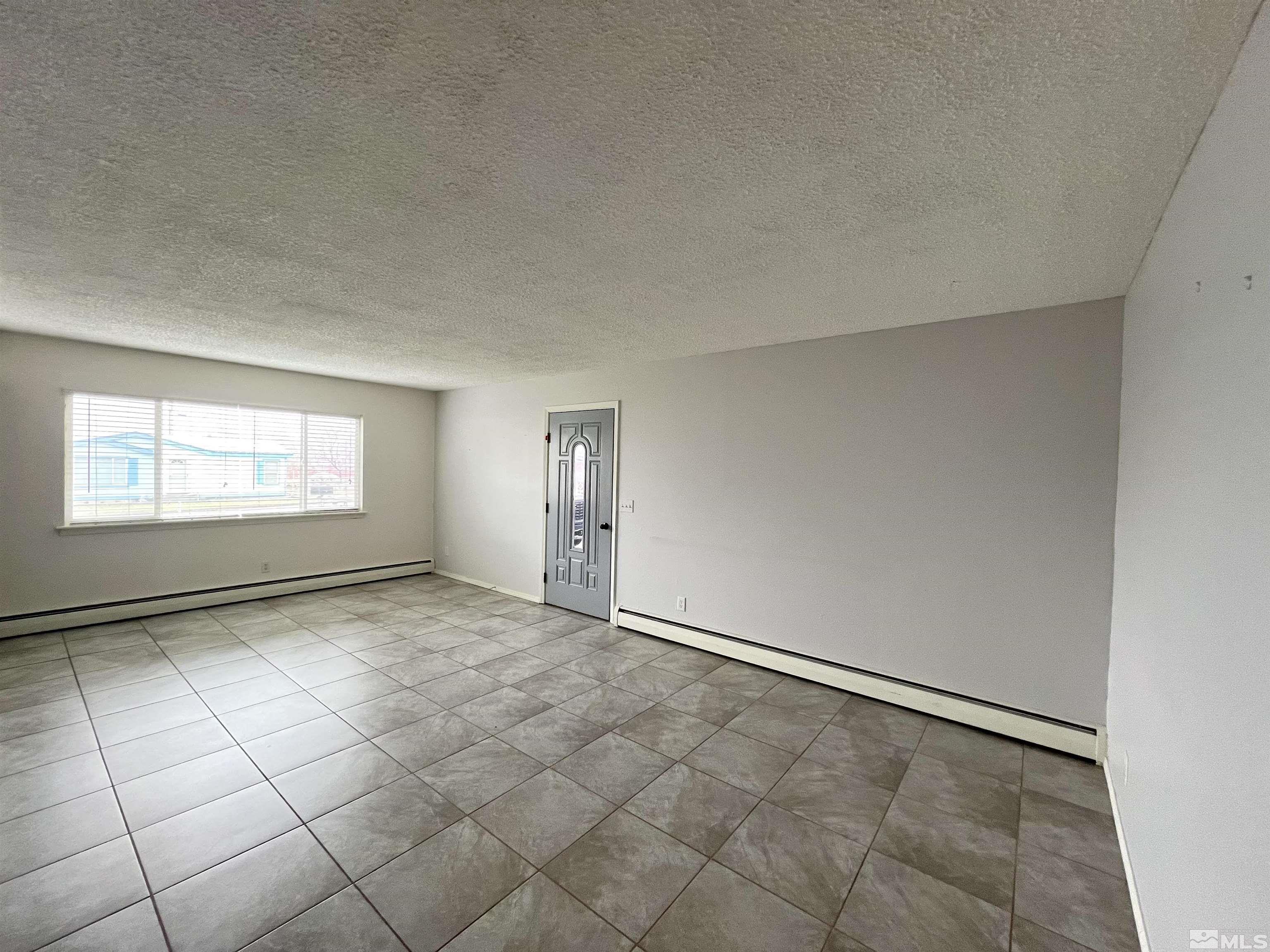 1680 Lahontan Ave. Property Photo 8