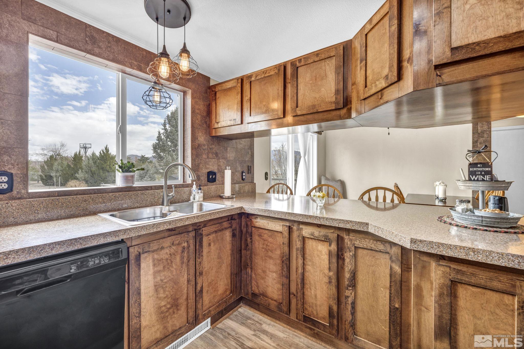 809 Pony Express Tr Property Photo 26