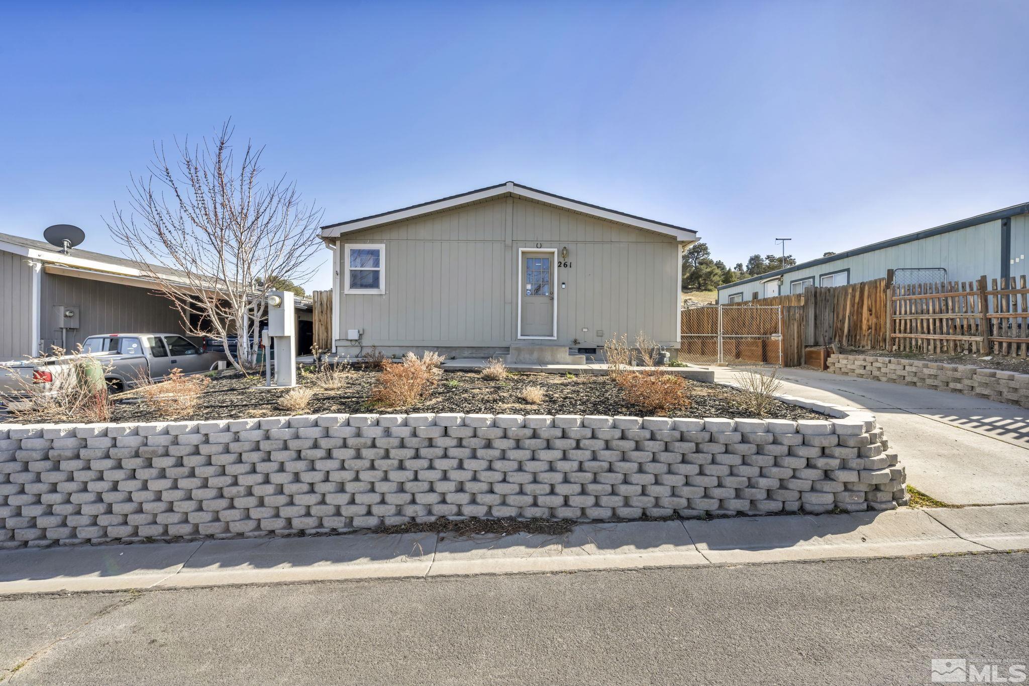 261 Miriam Way Property Photo