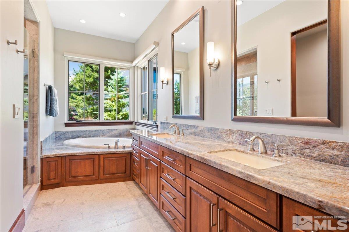 6645 De Chardin Ln Property Photo 33