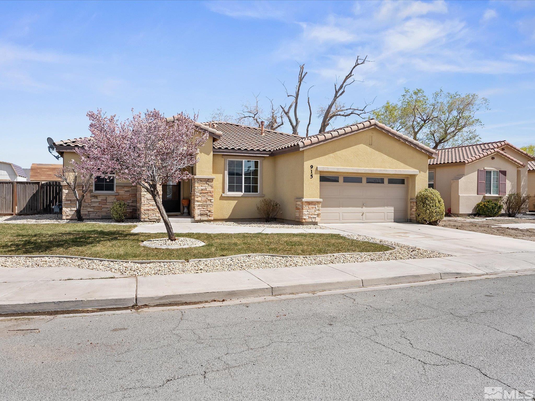915 Jill Marie Ln Property Photo