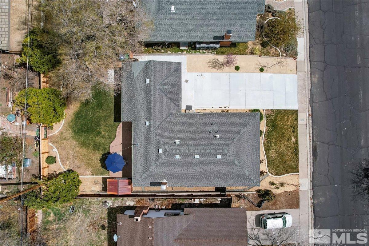 1865 Gridley Ave Property Photo 5