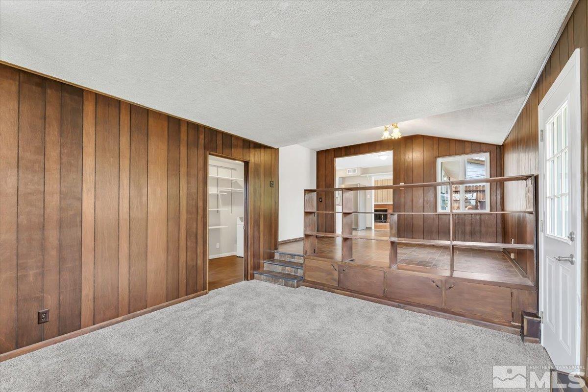 1865 Gridley Ave Property Photo 14