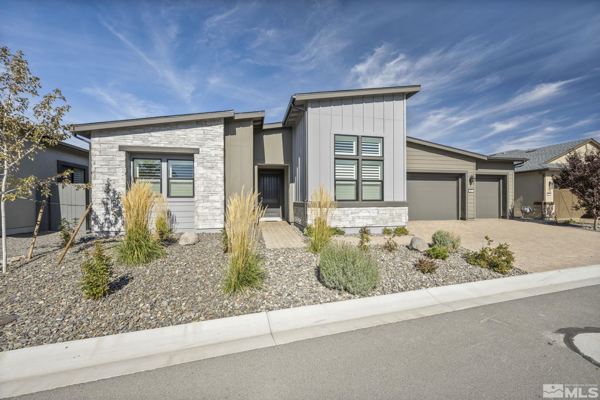 2277 White Clay Dr Property Photo 1