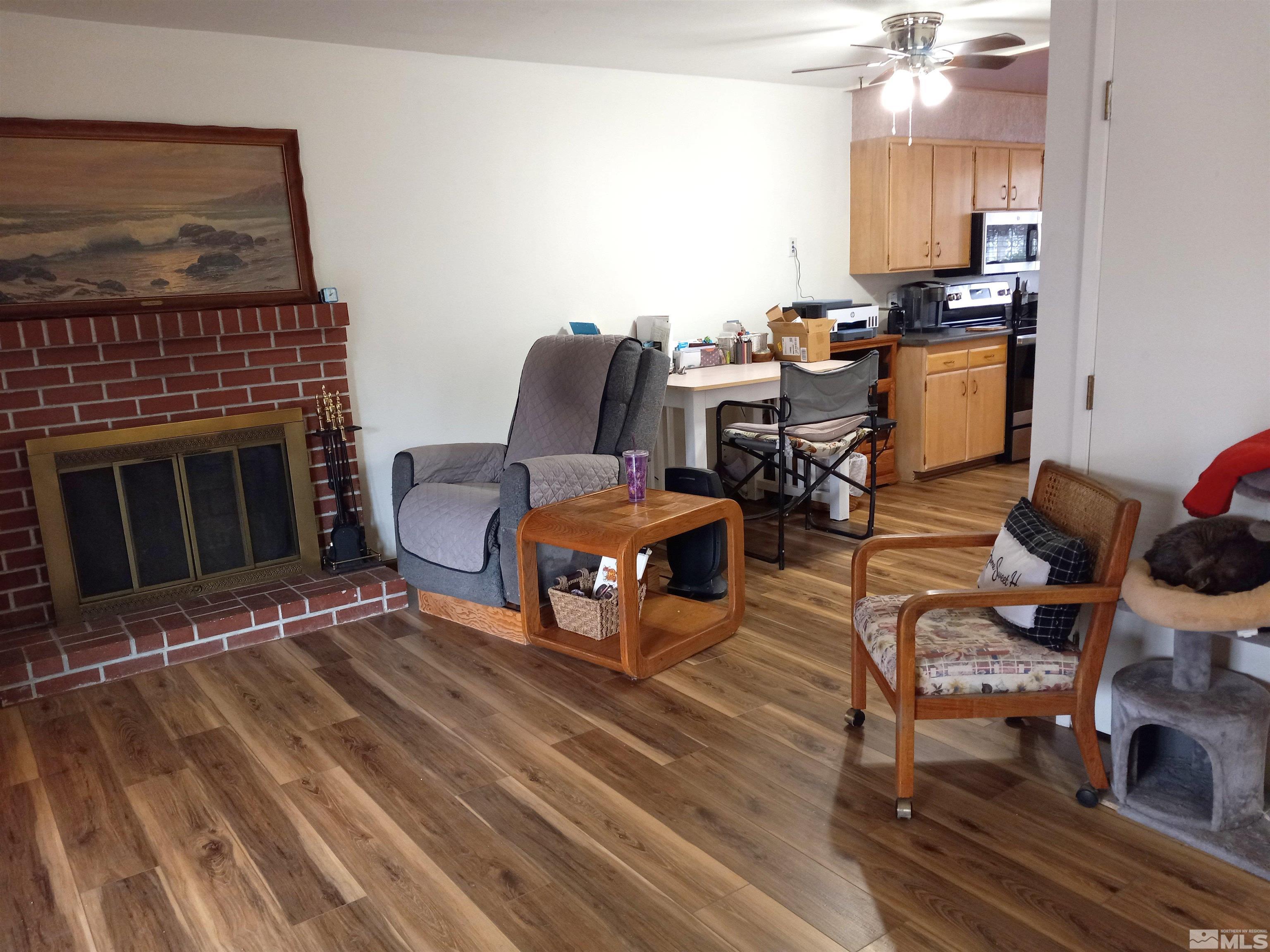 115 Smithridge Park Property Photo 5